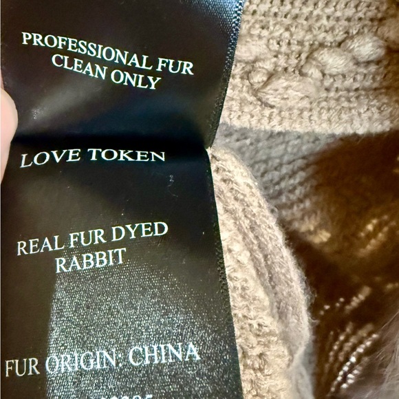 Love Token Rabbit Fur Trim Knit Cardigan Vest O/S Camel Fringe Boho Luxe - Picture 6 of 9